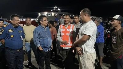 Sidak Pelabuhan Kendari, Ridwan Bae Soroti Minimnya Fasilitas bagi Penumpang