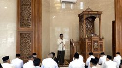 Salat Id di DPP Partai Golkar, Ace Hasan Sampaikan Salam Bahlil Lahadalia dari Papua!