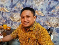 Negara Ramai Bicara atau Negara Maju Bekerja?