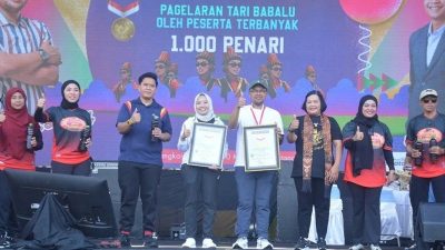 Bupati Faiz Kurniawan Cetak Rekor MURI! 1.000 Penari Babalu dan 10 Ribu Liter Jelantah Gegerkan Batang