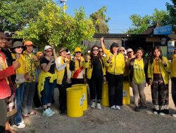 Gde Sumarjaya Linggih Dukung Aksi Nyata KPPG Bali Bersih-bersih Pantai Segara Ayu, Sanur