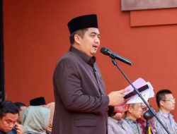Bupati Roby Kurniawan Gelontorkan Rp. 1,6 Miliar untuk Beasiswa Mahasiswa Bintan