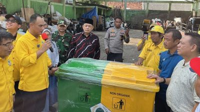Salurkan Drop Box Sampah, Judistira Hermawan Targetkan Jakarta Tak Lagi Bergantung pada Bantargebang
