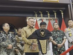 Wamenko Polkam Lodewijk Paulus Warning Penurunan Demokrasi RI: Kinerja Legislatif dan Netralitas Pemilu Disorot