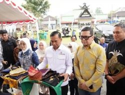 Mendukbangga Wihaji Datangi Dairi dan Pakpak Bharat, Kawal Langsung Program Gizi Anak