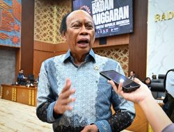 Muhidin M Said Ingatkan Bahaya Penyusutan Kelas Menengah di Tengah Target Kemiskinan 0 Persen