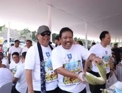 Gubernur Hidayat Arsani Bawa 15 Ribu Durian Kelekak untuk Warga Bangka Belitung di Yogyakarta