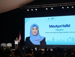 Menkomdigi Meutya Hafid Ungkap 7 Ancaman Digital yang Mengintai Anak Indonesia