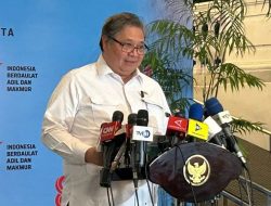 Airlangga Hartarto Ungkap Capaian Pemerintahan Prabowo: Ekonomi Tumbuh, Investasi Tembus Rp1.001 Triliun