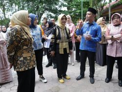 Tinjau Revitalisasi Sekolah di Riau, Hetifah: Tak Boleh Ada Lagi Gedung Membahayakan Siswa
