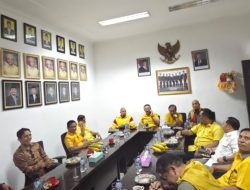 Gde Sumarjaya Linggih Temui Fraksi Golkar DPRD Karangasem, Tegaskan Pentingnya Kedekatan dengan Rakyat