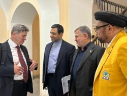 Ali Mochtar Ngabalin Blak-blakan Ungkap Alasan Vladimir Putin Tegas Larang LGBT di Rusia