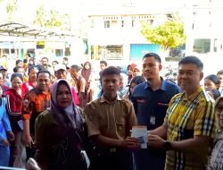 Tak Hanya Kawal PIP, Rycko Menoza Cek Langsung Revitalisasi SMPN 2 Ketapang