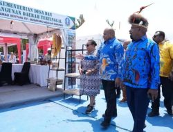 Gubernur Mathius Fakhiri Harap Festival Danau Sentani Jadi Penggerak Ekonomi Masyarakat Papua