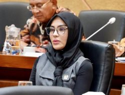 Abu Vulkanik Menyebar ke Jakarta, Ranny Fahd Arafiq Ingatkan Risiko bagi Pekerja Lapangan