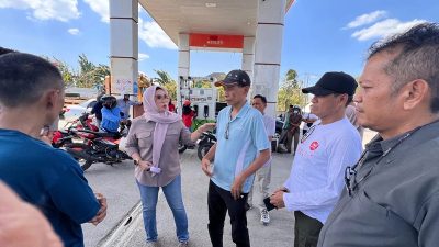 Kuota BBM Turun Sejak Januari, Bupati Barru Andi Ina Kartika Pertanyakan Kelangkaan Baru Terasa Agustus