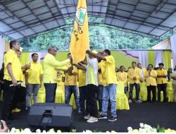 Abisai Rollo Lantik 1.030 Pengurus Partai Golkar hingga Kampung se-Kota Jayapura
