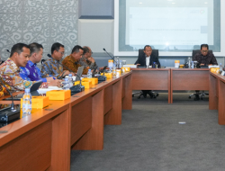 Menperin Sarmuji Peringatkan Impor Tanpa Batas Bisa Ancam Industri Dalam Negeri