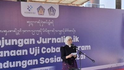 Menkomdigi Meutya Hafid Ungkap Data Bansos Diduga 70% Tak Akurat, Pemerintah Percepat Digitalisasi