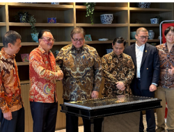 Airlangga Hartarto Resmikan Pabrik Rp710 Miliar di Kendal, 400 Lapangan Kerja Baru Berpotensi Tercipta