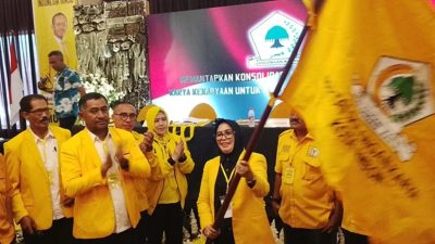 Elly Toisutta Nahkodai Partai Golkar Ambon, Serukan Persatuan untuk Rebut Kembali Kejayaan