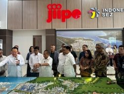 Menperin Sarmuji Minta JIIPE Tingkatkan Penyerapan Tenaga Kerja Lokal Gresik