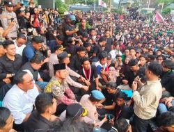 Gubernur Kaltim Rudy Mas’ud Siap Batalkan Gratispol Jika Tak Bermanfaat, Minta Mahasiswa Buktikan Lewat Riset